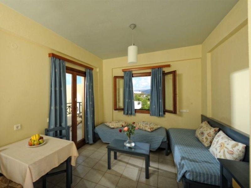 Appartement Arlekin Tango à Malia Extérieur photo
